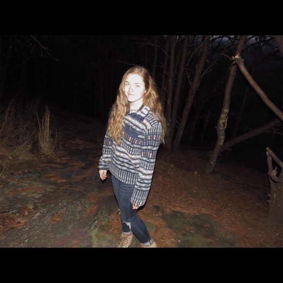 Meet your Posher, Rhylee - Picture 1 of 1